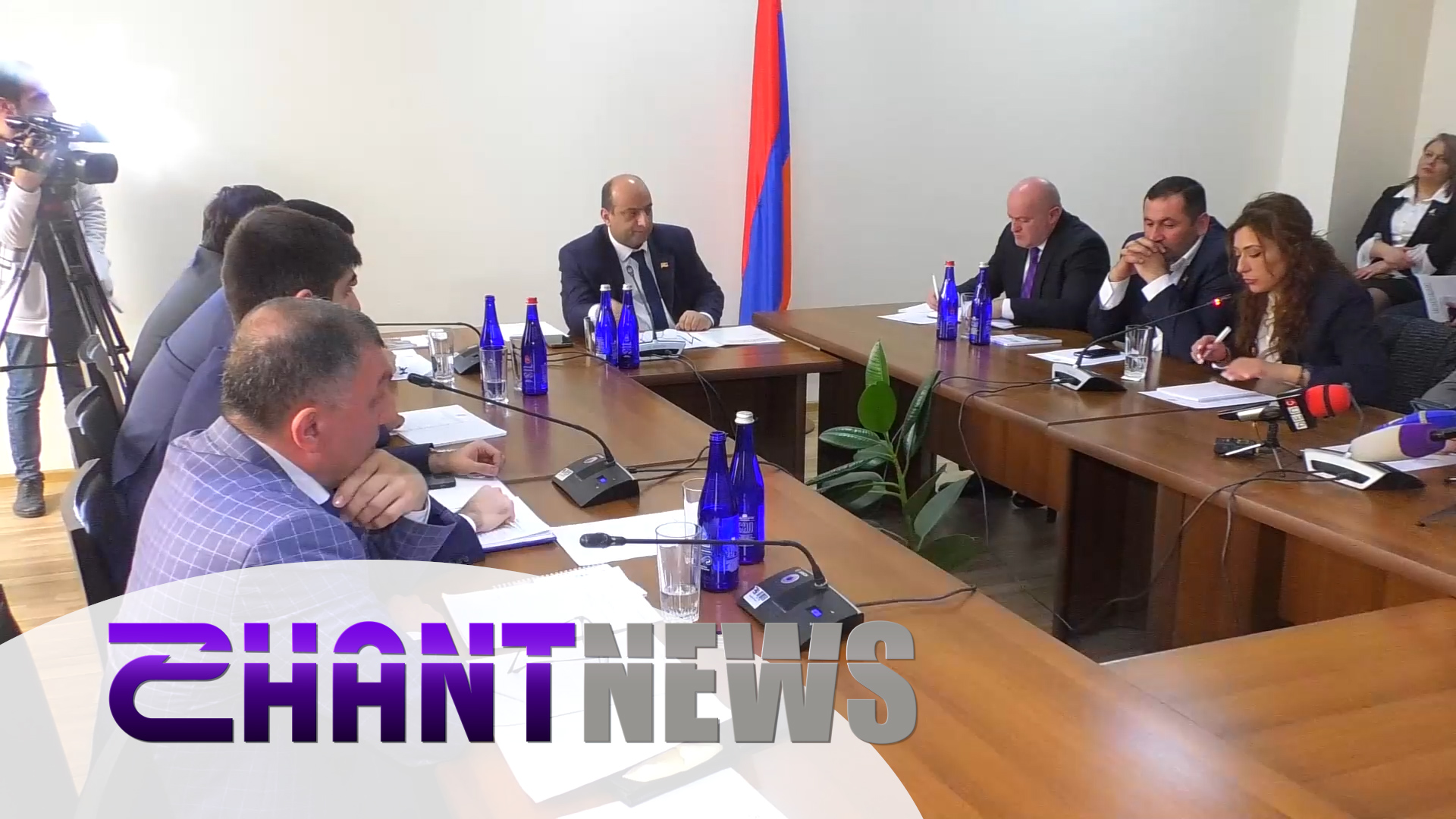 Գյումրիում կայացած արտագնա նիստում ԱԺ հանձնաժողովը քննարկել է գյուղատնտեսությանն զարգացմանն ուղղված օրենսդրական նախագիծ