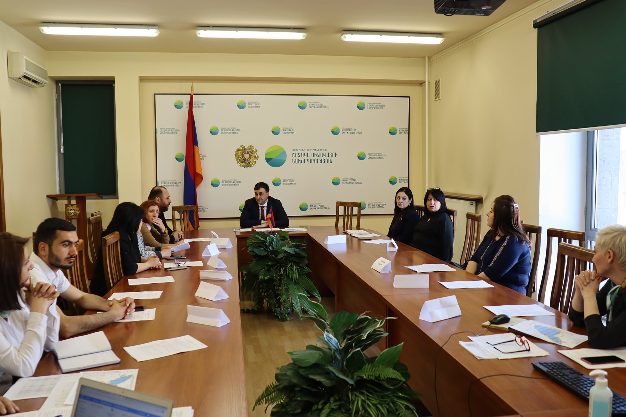 ՇՄ նախարարի տեղակալը հանդիպել է Գեղարքունիքի մարզում գործունեություն ծավալող ՀԿ-ների հետ