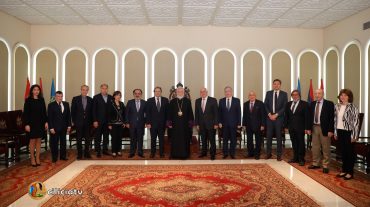 Արամ Ա կաթողիկոսն ընդունել է ՀԲԸՄ պատվիրակությանը