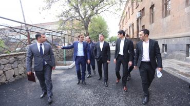 Գնել Սանոսյանը այցելել է Արագածոտնի մարզ սուբվենցիոն ծրագրերի ընթացքին ծանոթանալու նպատակով