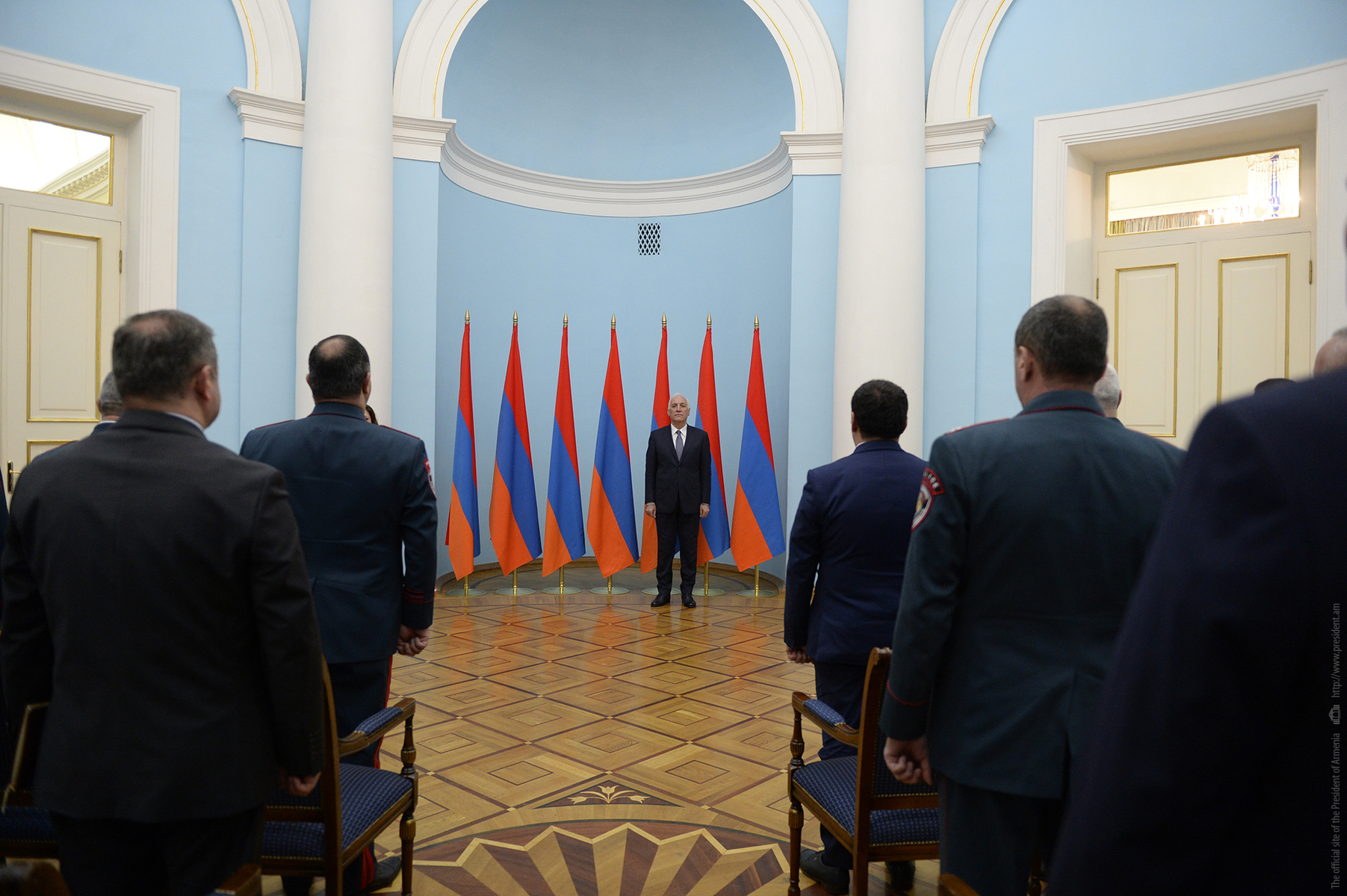 Նախագահ Վահագն Խաչատուրյանը պետական պարգևներ է հանձնել և շնորհավորել Ոստիկանության օրվա առթիվ