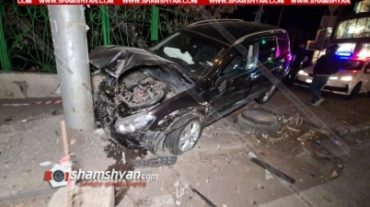 Երևանում բախվել են Nissan Tiida-ն ու Nissan Qashqai-ը. կան վիրավորներ