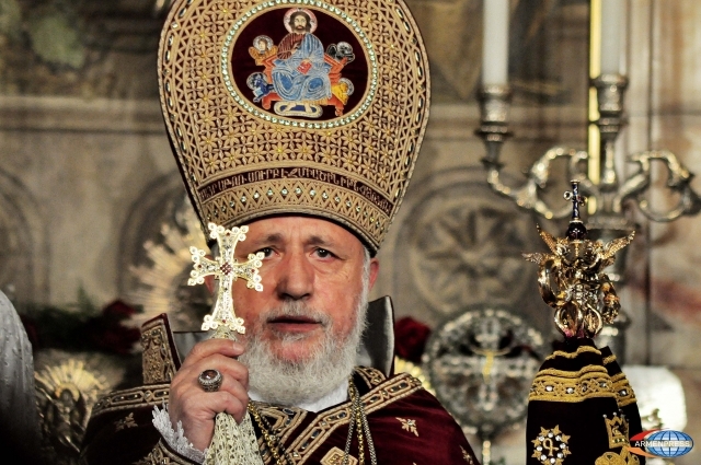 Մաղթում ենք, որ Փրկիչ մեր Տերը շնորհազարդի բոլոր ընտանիքներին․ Կաթողիկոսի ուղերձն Ավետման տոնի առթիվ