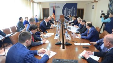 Էկոնոմիկայի նախարարությունում կայացել է ԵԱՏՄ անդամ պետությունների արդյունաբերության ոլորտում կոոպերացիոն համագործակցության խնդիրներին նվիրված քննարկում