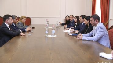 Հակոբ Արշակյանը և Հայաստան-Իսրայել բարեկամական խմբի անդամները հանդիպել են Քնեսեթի պատվիրակության հետ