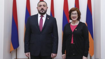Ազգային ժողովի աշխատակազմի ղեկավար-գլխավոր քարտուղարը հանդիպել է Հայաստանում Կանադայի դեսպանի հետ