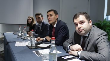 Տեղի է ունեցել «Բուհական համակարգում անգլերեն լեզվով դասապրոցեսի կազմակերպման գործընթացում առկա խնդիրներն ու հնարավորությունները» թեմայով քննարկում
