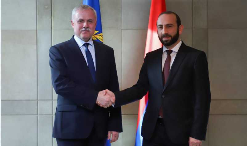 ՀՀ արտաքին գործերի նախարարը հանդիպում է ունեցել ՀԱՊԿ գլխավոր քարտուղարի հետ