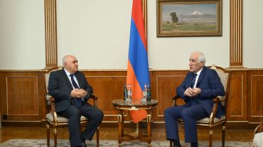 ՀՀ նախագահը հանդիպել է Հայաստանի արդյունաբերողների և գործարարների միության նախագահին