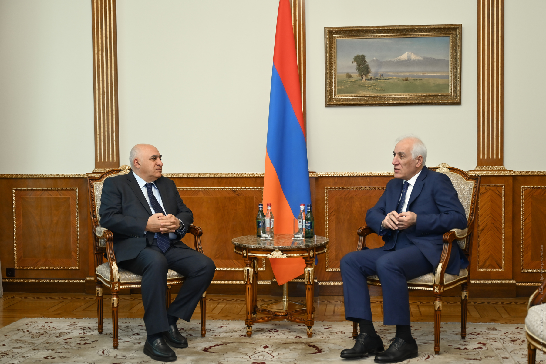 ՀՀ նախագահը հանդիպել է Հայաստանի արդյունաբերողների և գործարարների միության նախագահին