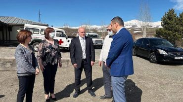 Առողջապահության նախարարի տեղակալն այցելել է Աշոցքի «Տիրամայր Նարեկ» հիվանդանոց