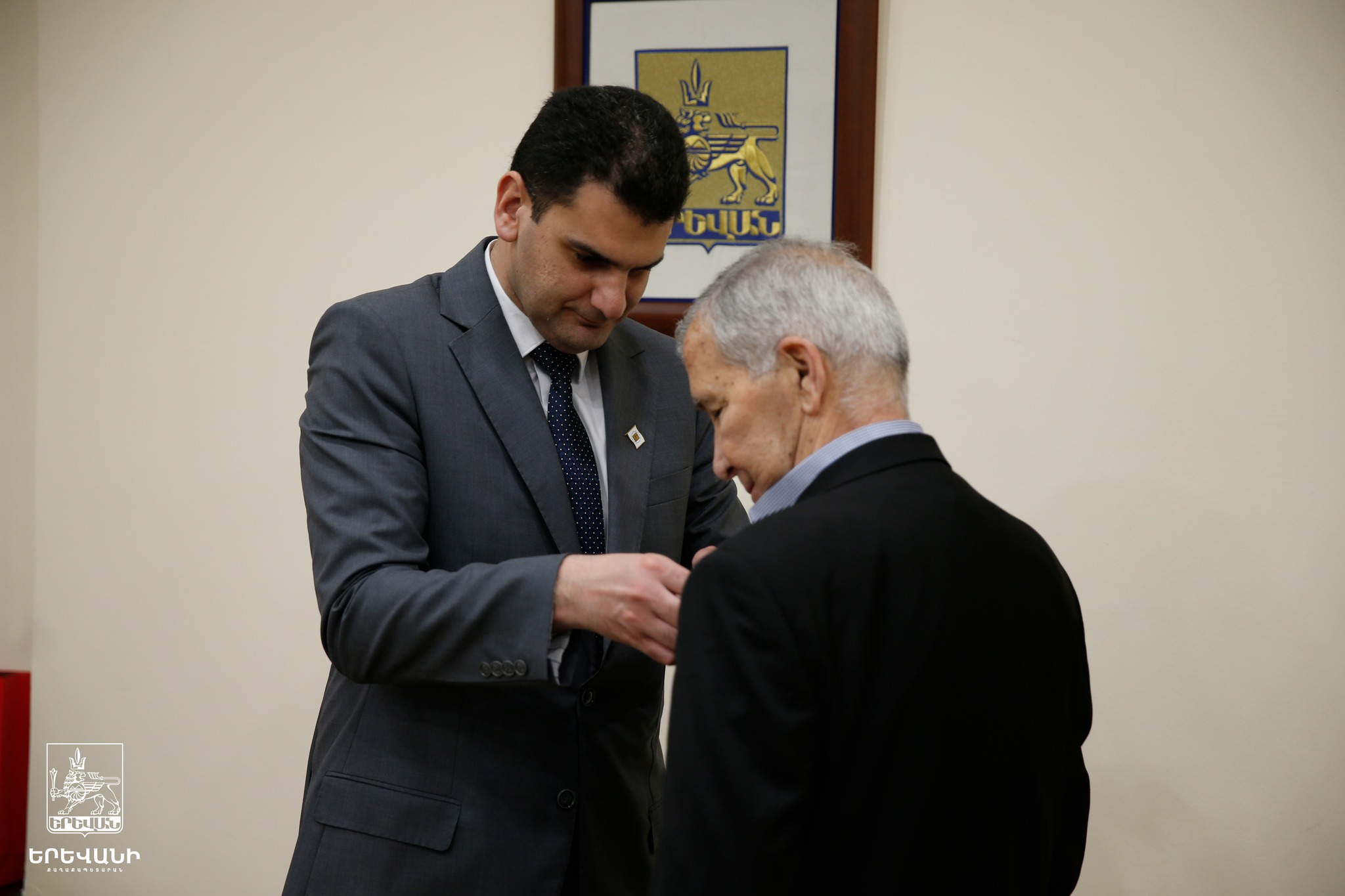 «Երևան քաղաքի պատվավոր շինարար» կոչում՝ ճարտարապետ Հրաչյա Գասպարյանին