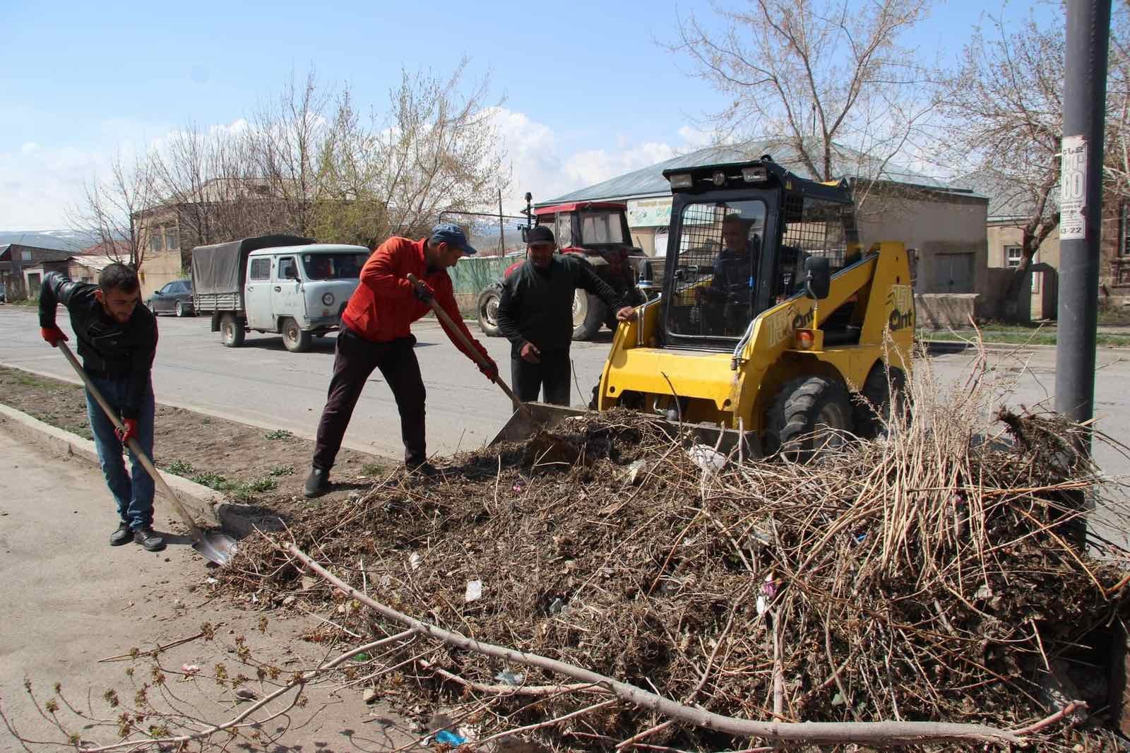 Շաբաթօրյակին ներգրավվել է 1830 միավոր տեխնիկա և կիրառվել է մաքրման տարբեր տեսակի շուրջ 42 100 գործիք․ ՀՀ ՏԿԵՆ