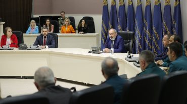 Վարչապետ Փաշինյանն ԱԻՆ աշխատակազմին է ներկայացրել նորանշանակ նախարարին