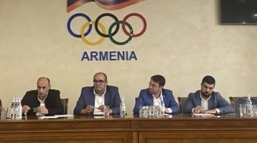 Հրաչյա Ռոստոմյանը վերընտրվել է բասկետբոլի ֆեդերացիայի նախագահի պաշտոնում