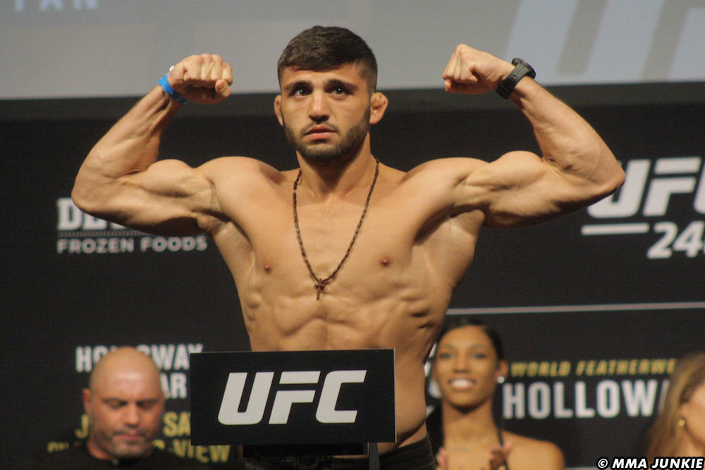 Արման Ծառուկյանը պատրաստվում է UFC Fight մրցաշարի հաջորդ մենամարտին