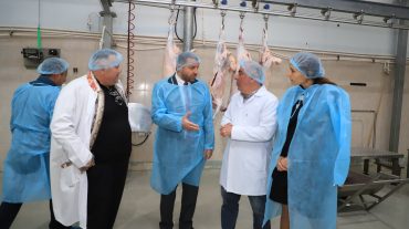 Վահան Քերոբյանն այցելել է «Արզնի մսամթերք» ընկերություն