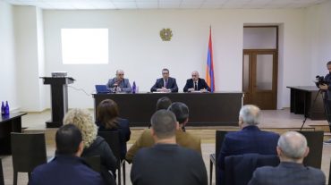 Շիրակի մարզպետարանում անցկացվել է մարզպետարանի կառավարման ապարատի 2023-ի բյուջետային հայտի հանրային քննարկում