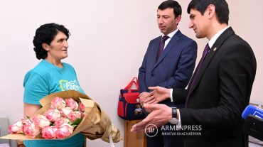 Արագածոտնի 41-ամյա բնակչուհին եռյակ` 3 արու զավակ  է լույս աշխարհ բերել