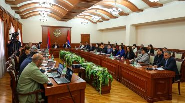 Քննարկվել են ժողովրդագրության ռազմավարության մշակման շուրջ Արցախի ու Հայաստանի կառավարությունների համագործակցության հնարավորությունները