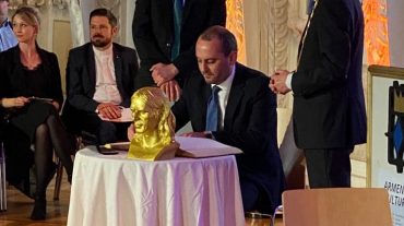 Հայաստանցի ժամանակակից գրող Գրիգոր Շաշիկյանը Գերմանիայում արժանացել է Ռյուկերտի անվան մրցանակի