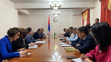 ՀՀ աշխատանքի և սոցիալական հարցերի նախարարը հանդիպել է Արցախի կառավարության ներկայացուցիչների հետ