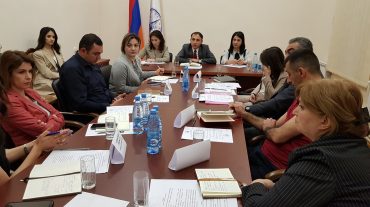 Կայացել է Արցախի ՄԻՊ-ին առընթեր բռնի տեղահանված և փախստական անձանց իրավունքների պաշտպանության հարցերով խորհրդի անդրանիկ նիստը