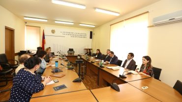 Գնել Սանոսյանն ընդունել է Համաշխարհային բանկի հայաստանյան գրասենյակի տնօրենին