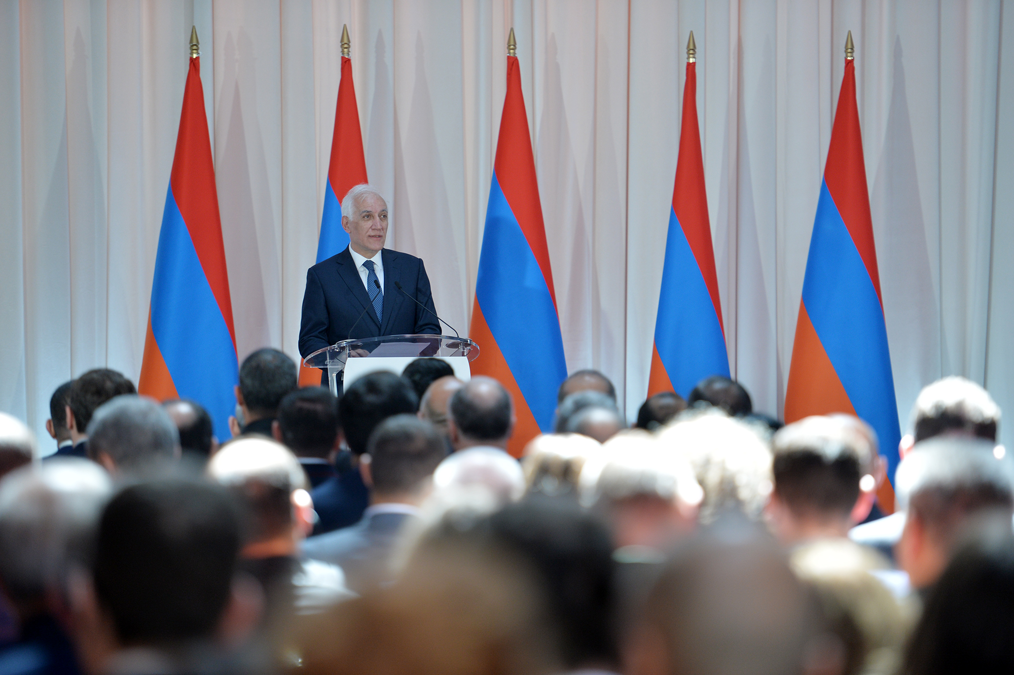 Հանրապետության տոնի առիթով մի խումբ զինծառայողներ և կամավորականներ են պարգևատրվել