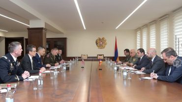 ՀՀ պաշտպանության նախարարն ընդունել է Կանզասի Ազգային գվարդիայի պատվիրակությանը