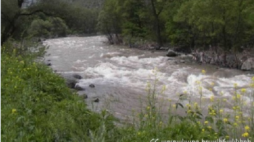 Փրկարարները քաղաքացուն դուրս են բերել Դեբեդ գետից