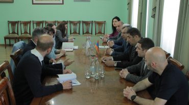Գյումրիի քաղաքապետարանում Ասիական զարգացման բանկի ներկայացուցիչների հետ քննարկվել են ենթակառուցվածքների զարգացմանն ուղղված առաջիկա ծրագրերը