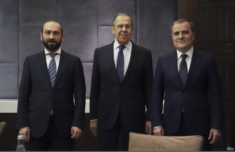 Դուշանբեում տեղի է ունեցել Հայաստանի, Ռուսաստանի և Ադրբեջանի ԱԳ նախարարների հանդիպումը