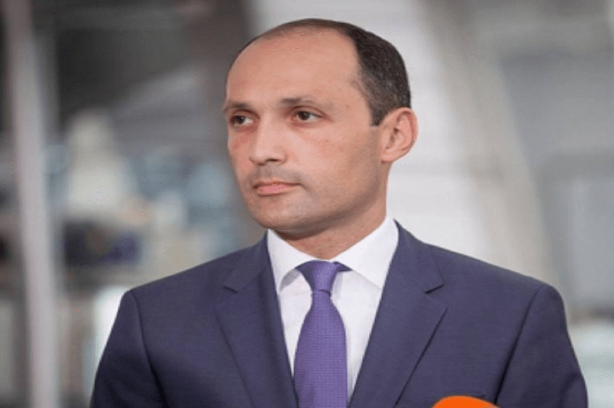 Վրաստանի էկոնոմիկայի նախարարն անդրադարձել է նավթի գներին, ալյուրի ներկրմանը և հացի թանկացման մասին լուրերին