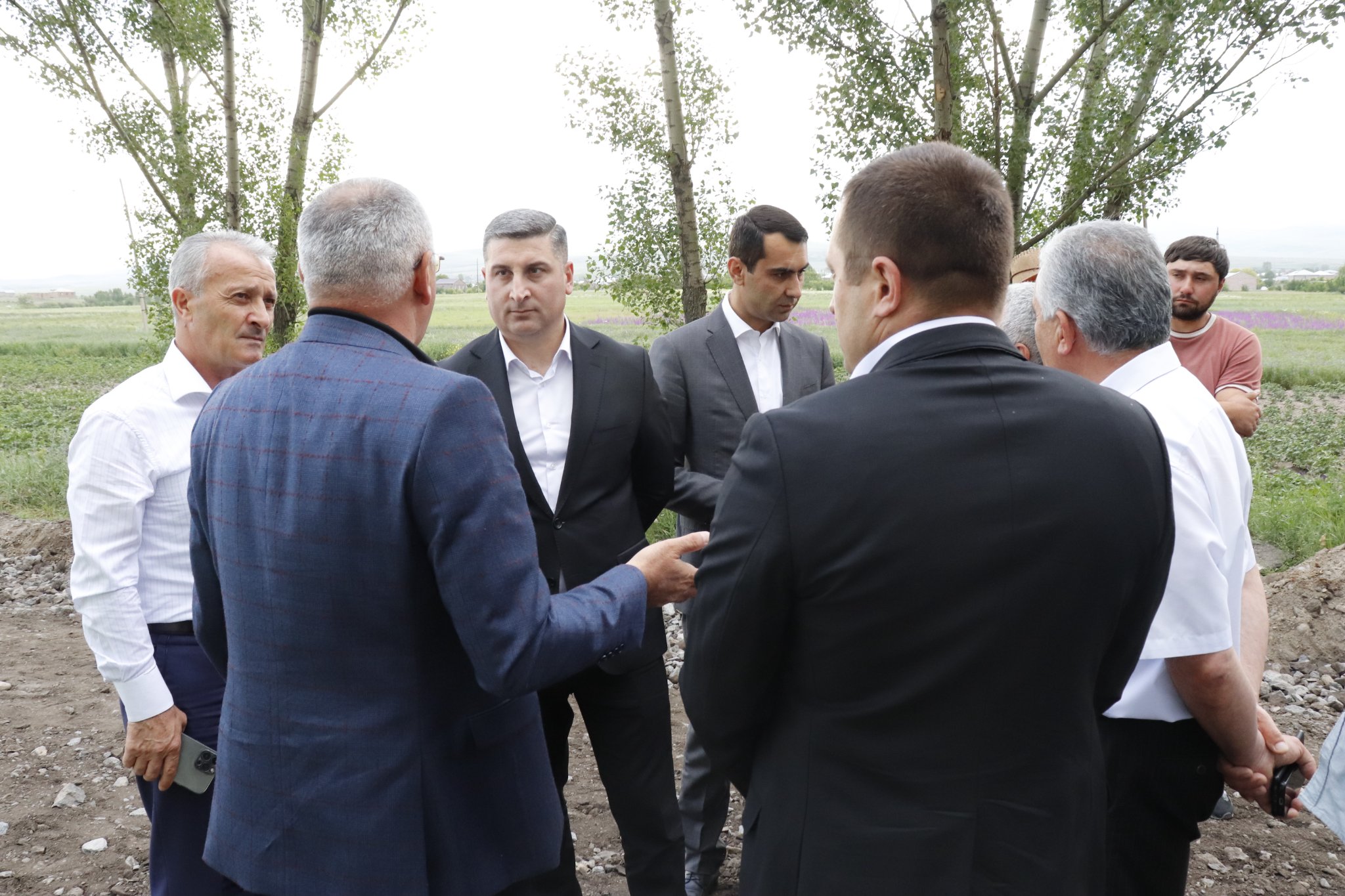 Գնել Սանոսյանը ծանոթացել է Մարտունի-Վարդենիս միջպետական ավտոճանապարհի և Մարտունի քաղաքի Սայաթ-Նովա փողոցի հիմնանորոգման աշխատանքներին
