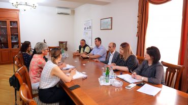 Արտակ Բեգլարյանը համագործակցության ծրագրեր է քննարկել Զինծառայողների ապահովագրության հիմնադրամի պատվիրակության հետ
