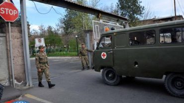 Ավտովթարի հետևանքով հիվանդանոց տեղափոխված զինծառայողներից մեկն ունի կողի կոտրվածք