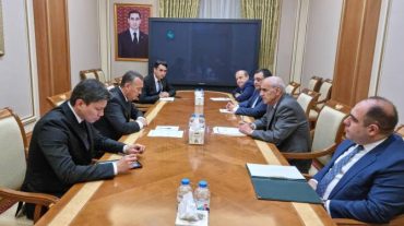 Արտաշես Թումանյանն Աշխաբադում քննարկել է էներգետիկայի ոլորտում համագործակցության հետ կապված հարցեր