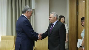 Վաղարշակ Հարությունյանը հանդիպել է Դաշնային խորհրդի փոխնախագահ Յուրի Վորոբյովի հետ