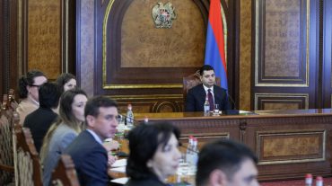 Փոխվարչապետ Մաթևոսյանին ներկայացվել է «Հայաստանի ներդրումային բարեփոխումների ճանապարհային քարտեզ»-ը