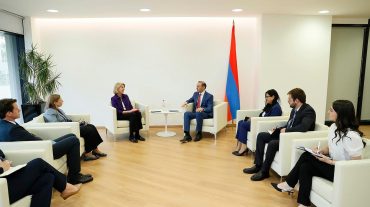 ԱԽ քարտուղարը հանդիպել է ԱՄՆ պետքարտուղարի եվրոպական և եվրասիական հարցերով տեղակալի հետ