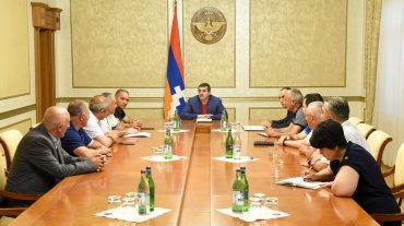 Քննարկվել է ԱՀ առջև ծառացած մարտահրավերներին դիմագրավելու հարցում հասարակական ու պետական կառույցների միջև համագործակցության կարևորությունը