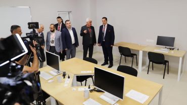 Կարեն Թռչունյանը ԵՊՀ-ում մասնակցել է գիտակրթական հետազոտական կենտրոնի բացման արարողությանը