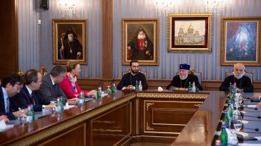 Ամենայն Հայոց կաթողիկոսն ընդունել է ԵԽ գլխավոր քարտուղարին