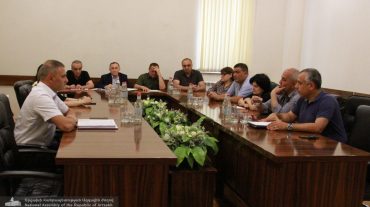 Տեղի է ունեցել Արցախի ԱԺ պետաիրավական հարցերի մշտական հանձնաժողովի հերթական նիստը