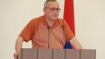 Արցախի ԱԺ նախագահը աշխատանքային խորհրդակցություն է հրավիրել