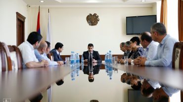 Երևանի քաղաքապետը ներկայացրել է Նոր Նորք վարչական շրջանի նոր ղեկավարին