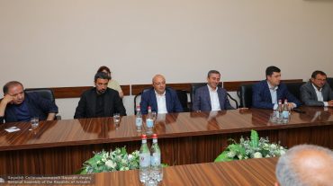 Արցախի խորհրդարանում հյուրընկալել են ՀՀ խորհրդարանի ընդդիմադիր ուժերի ներկայացուցիչներին