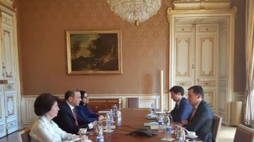 ԱԽ քարտուղար Արմեն Գրիգորյանը հանդիպել է Մինսկի խմբի ֆրանսիացի համանախագահ Բրիս Ռոքվոյի հետ