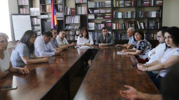 Քննարկվել են «Երկրաբանություն», «Աշխարհագրություն» և «Սերվիս» մասնագիտությունների նկարագրությունները և շնորհվող որակավորումները